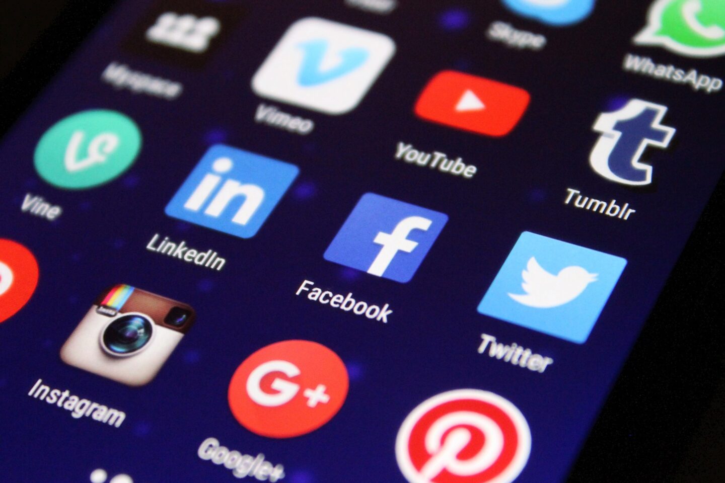 Debugger Facebook jako narzędzie do naprawy podglądu linków i optymalizacji Open Graph